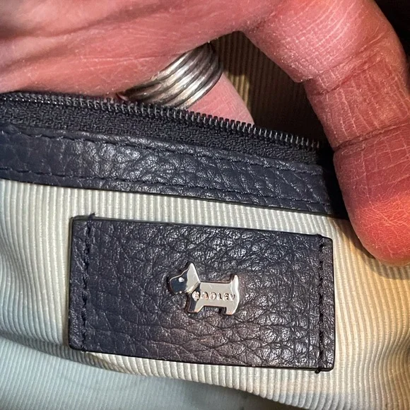 Radley London deep navy blue crossbody bag with hand strap - Picture 13 of 15